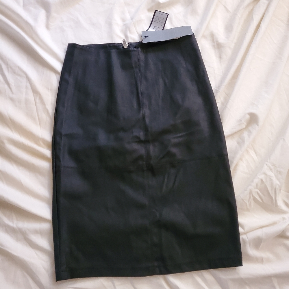 ONLY leather skirt